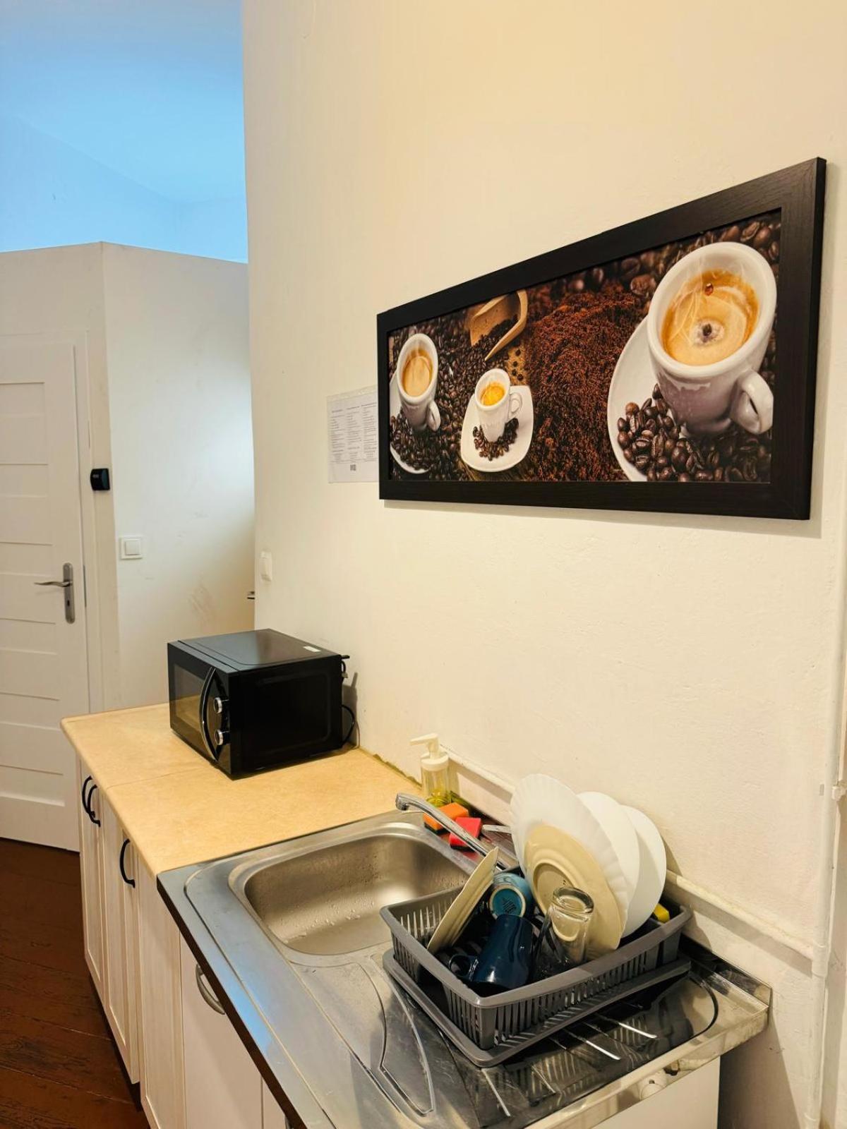 Lilia House Hostel พอซนาน ภายนอก รูปภาพ