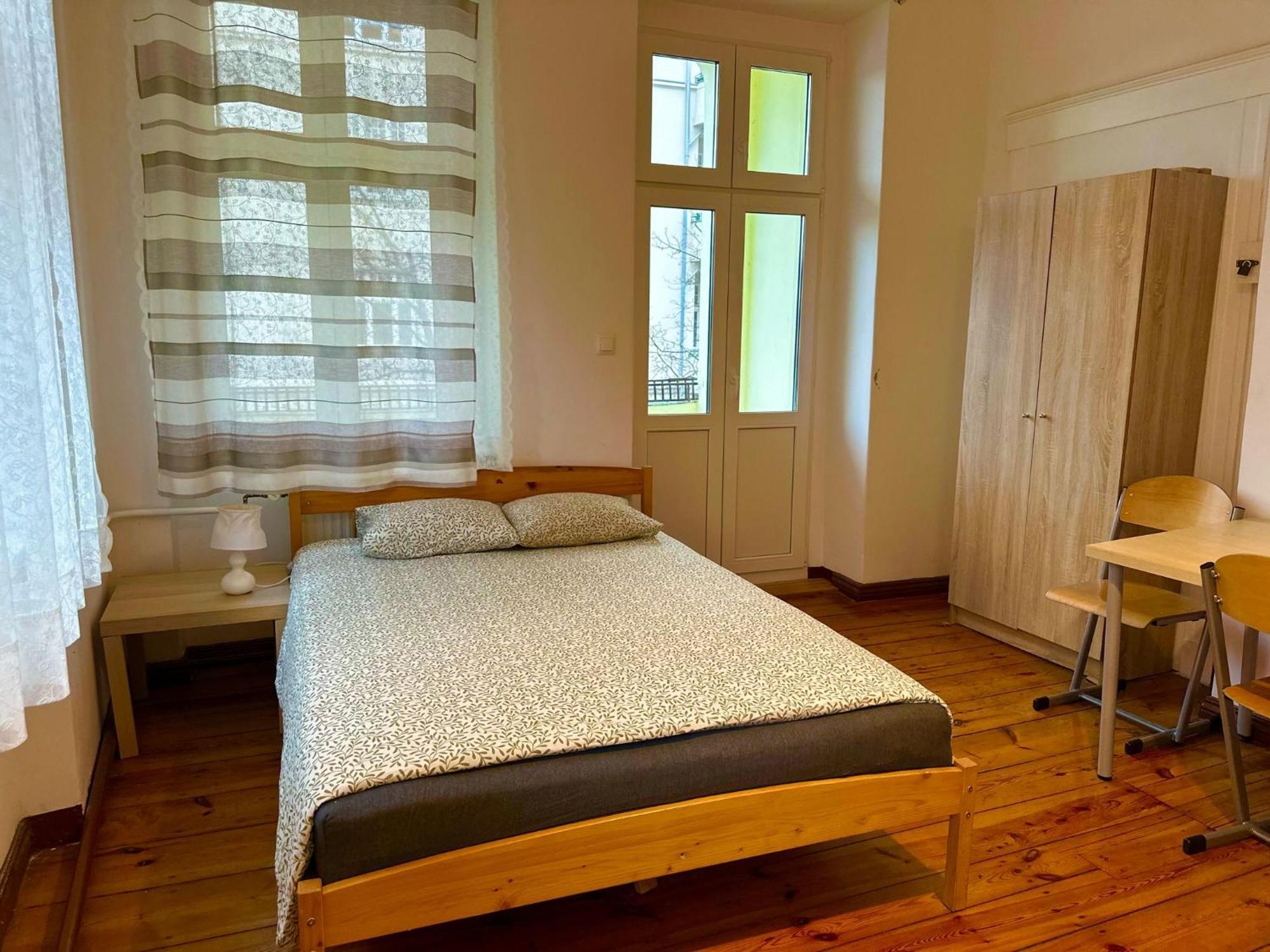 Lilia House Hostel พอซนาน ภายนอก รูปภาพ