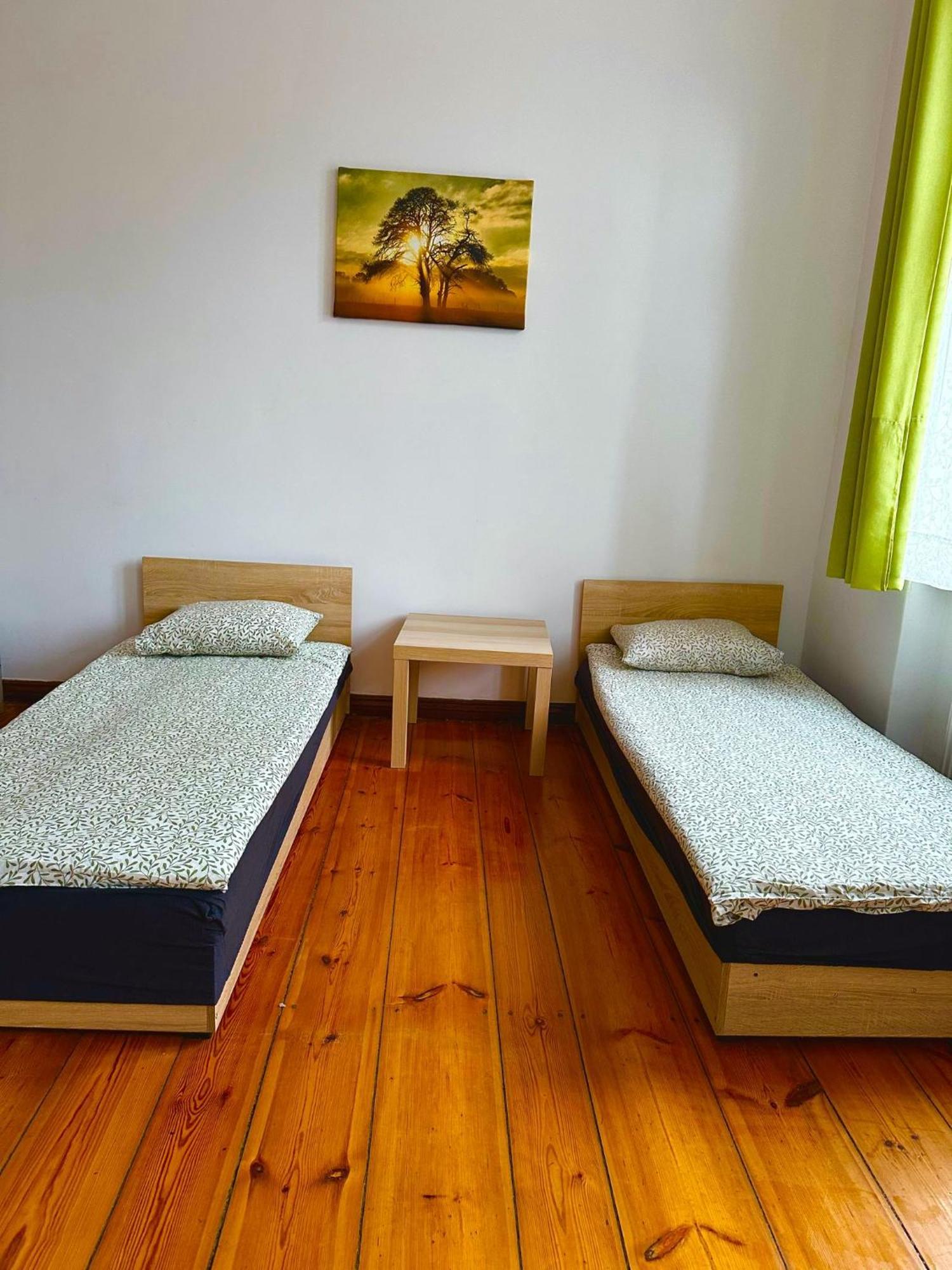 Lilia House Hostel พอซนาน ภายนอก รูปภาพ